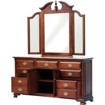 Victoria's Tradition Dresser (Version B)